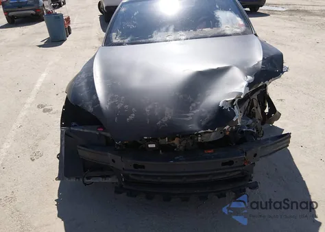 2013 Tesla Model S z USA, uszkodzony, nr VIN 5YJSA1CN3DFP05580